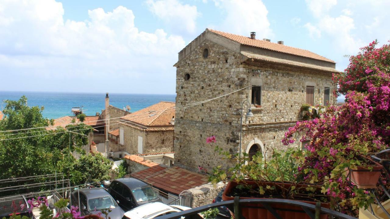 By The Sea In Scario Daire Dış mekan fotoğraf
